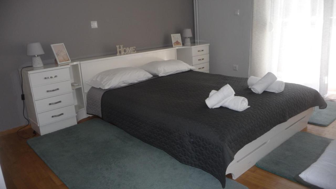 יואנינה D&J Central Appartment מראה חיצוני תמונה